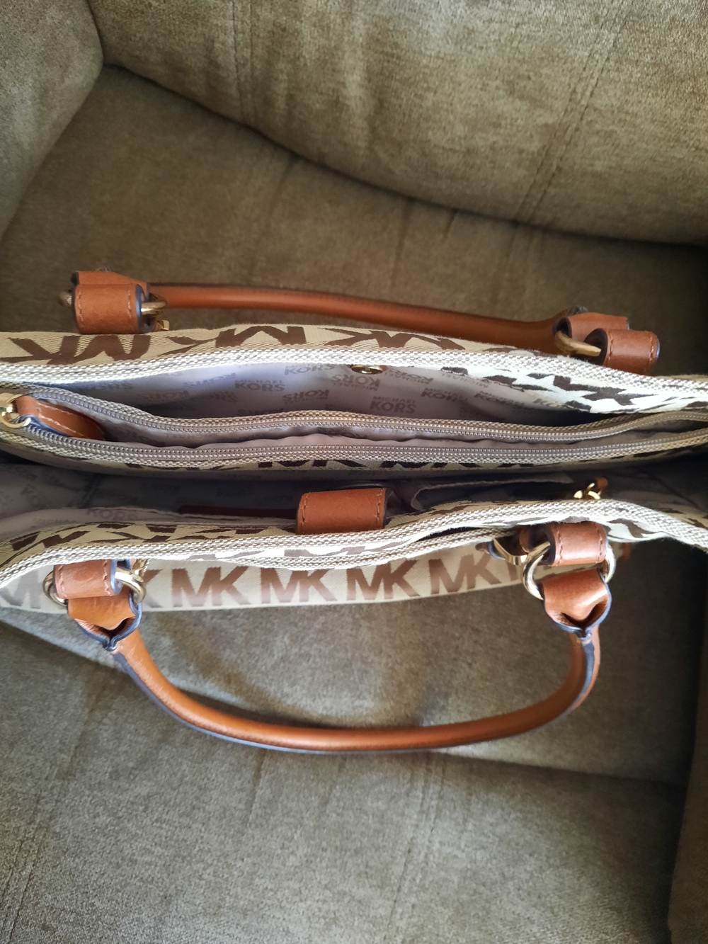Michael Kors Tan MK Logo Satchel Bag - Picture 6 of 9